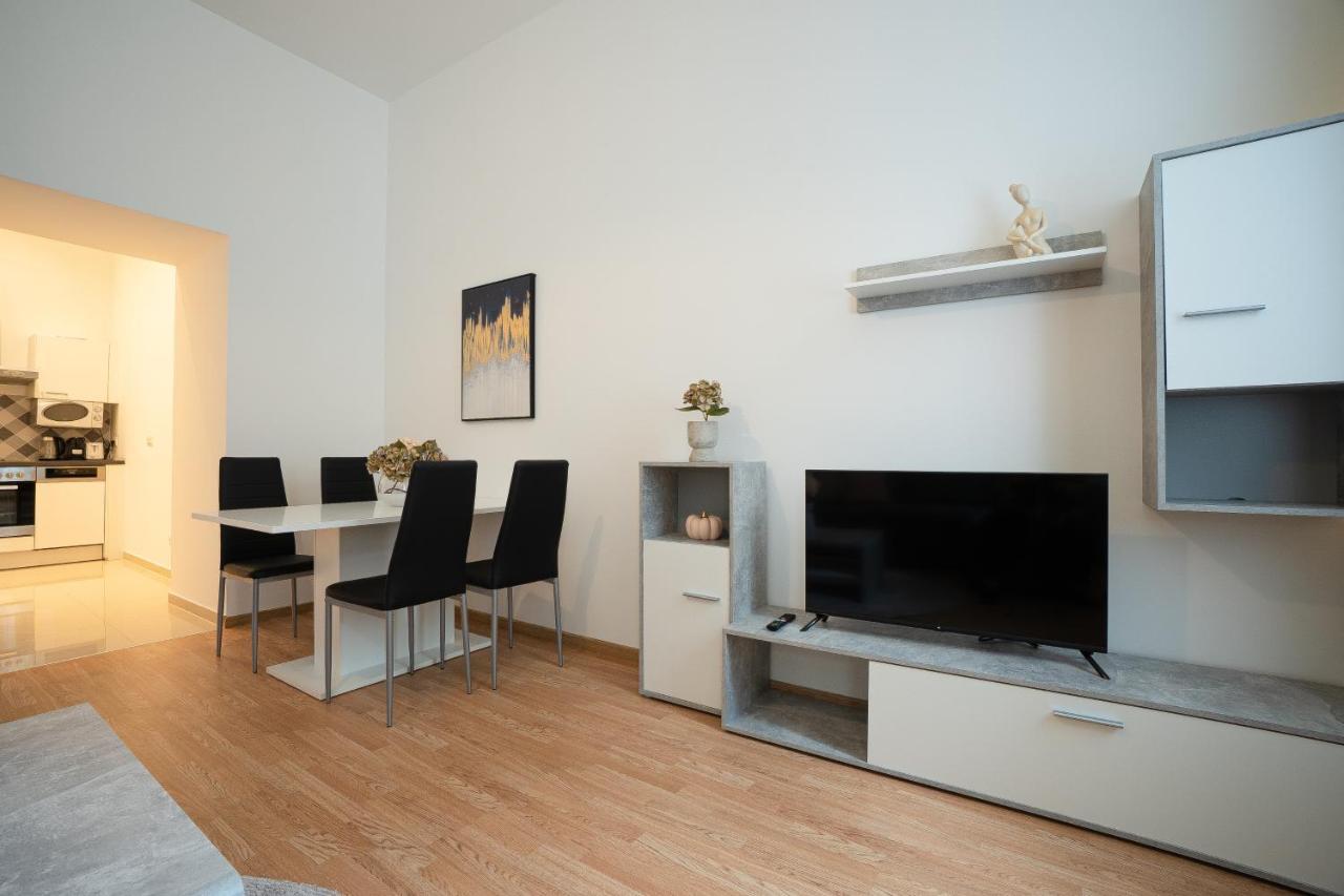 Apartment In The Central Area. 5 Minute'S Walk To The Danube. Wien Eksteriør bilde