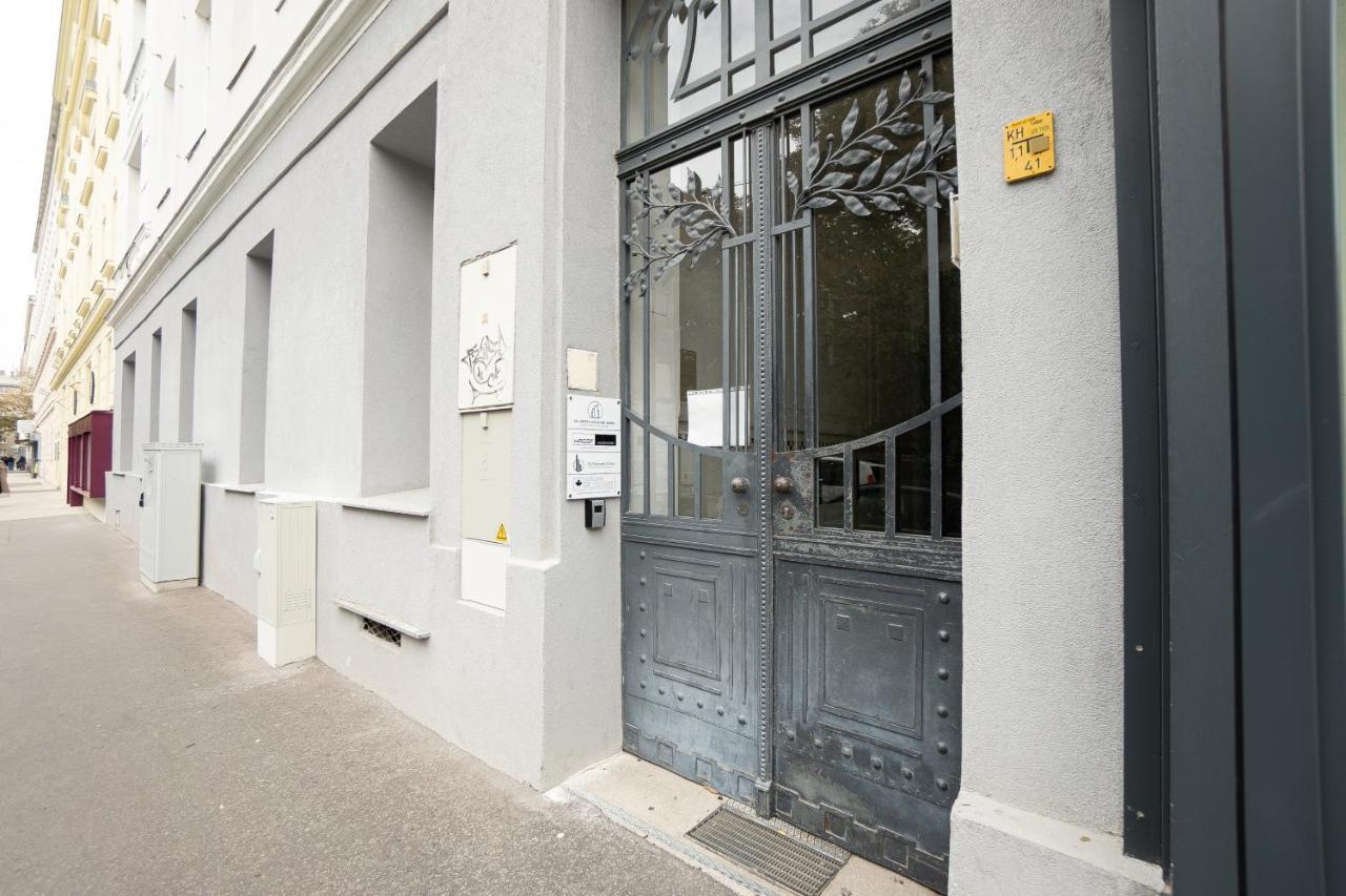 Apartment In The Central Area. 5 Minute'S Walk To The Danube. Wien Eksteriør bilde